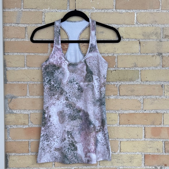 Lululemon Patterned Racerback Tank Top - Picture 1 of 3